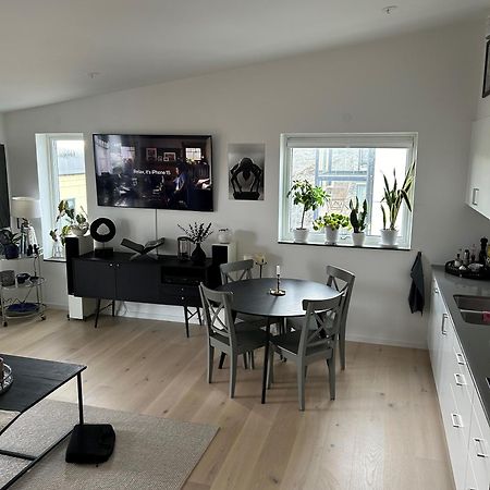 Ferienwohnung Pa Bryggan Skärhamn Exterior foto